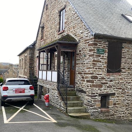 LA PETITE OIE La chambre des TISSERANDS Ménil-Hubert-sur-Orne Exterior foto